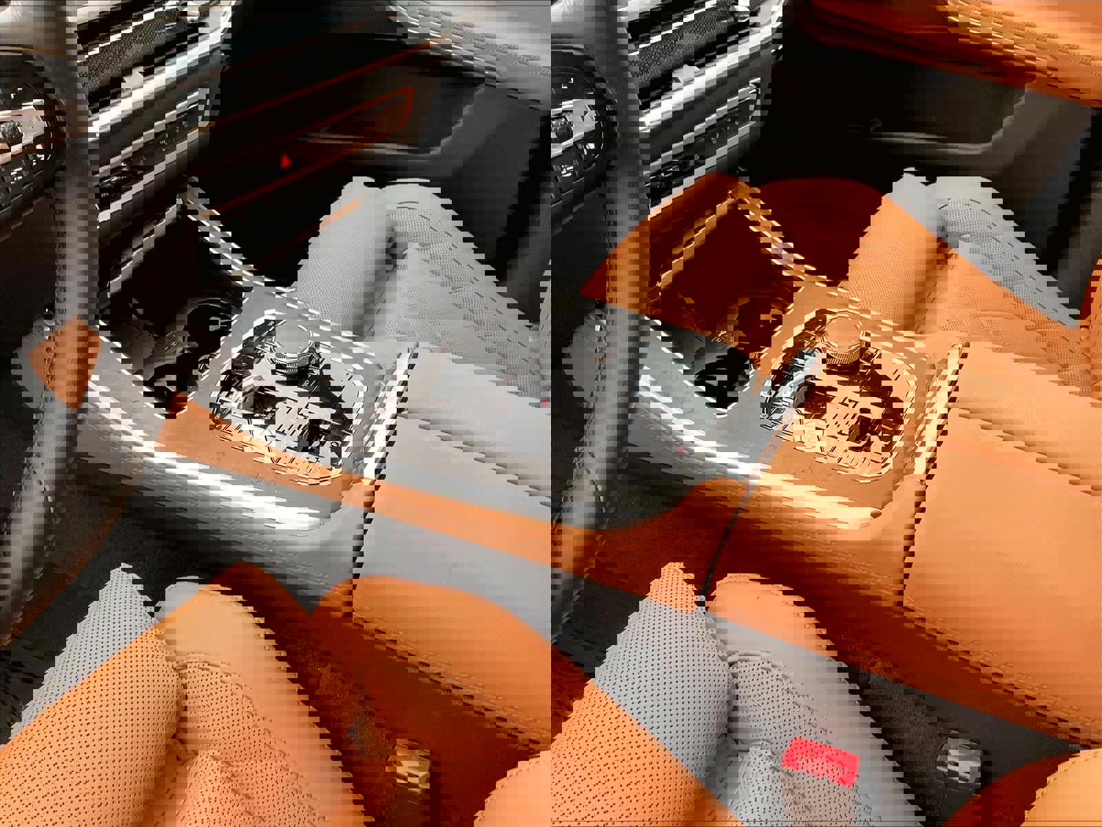 Used 2025 BMW X5 xDrive40i w/ Parking Assistance Package image 16