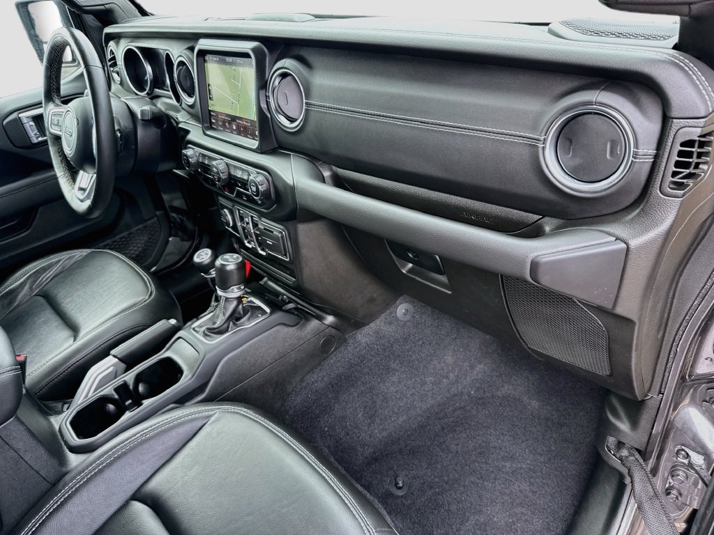 Certified 2022 Jeep Wrangler Unlimited Sahara w/ Cold Weather Group AWD/4WD image 34