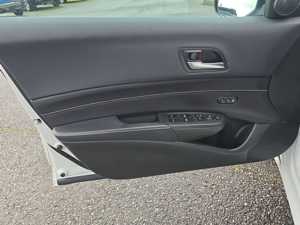 Used 2020 Acura ILX w/ Premium Package image 25