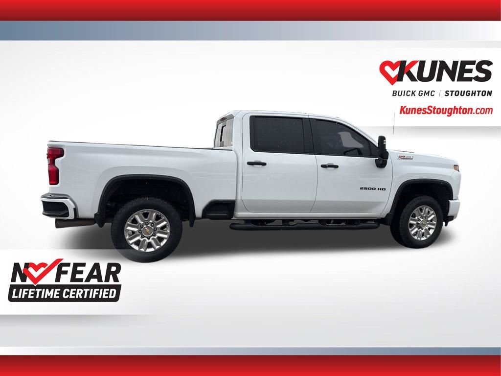Used 2022 Chevrolet Silverado 2500 LTZ w/ LTZ Plus Package image 13