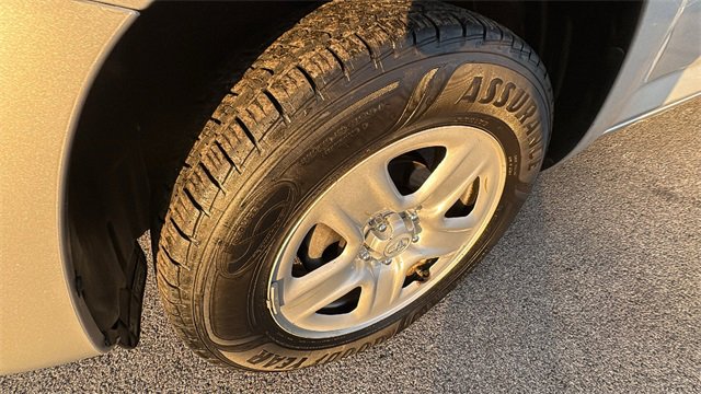 Used 2012 Toyota RAV4 4WD image 9