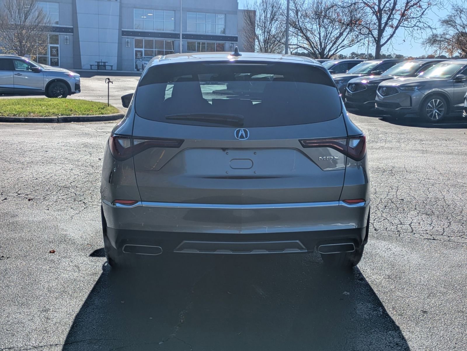 Certified 2025 Acura MDX FWD image 6