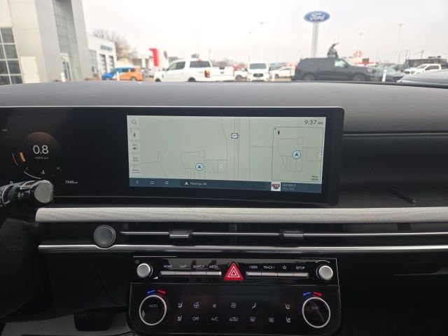 Used 2025 Hyundai Santa Cruz Limited image 28