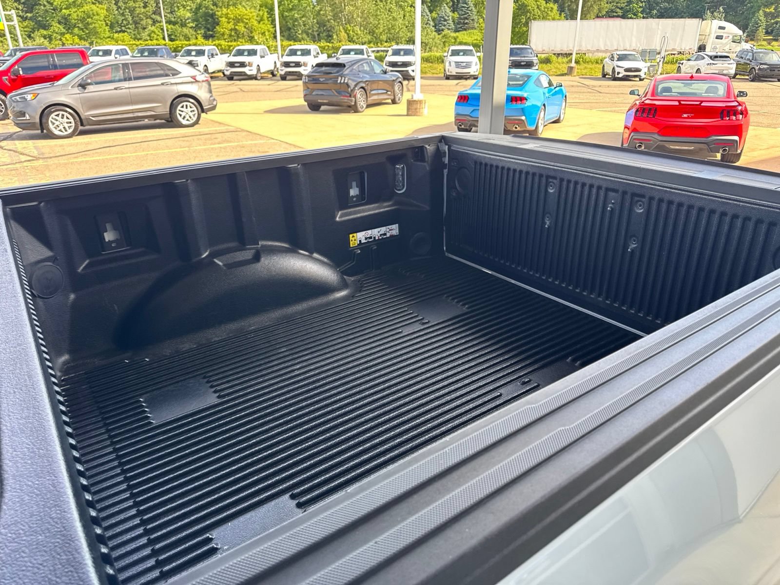 Certified 2021 Ford F150 XLT w/ Equipment Group 302A High AWD/4WD image 40