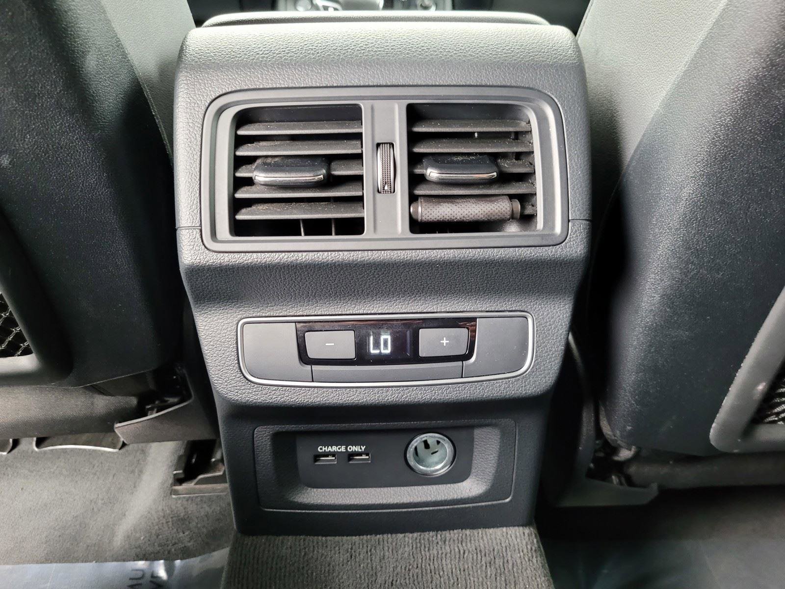 Used 2023 Audi Q5 2.0T Premium image 17