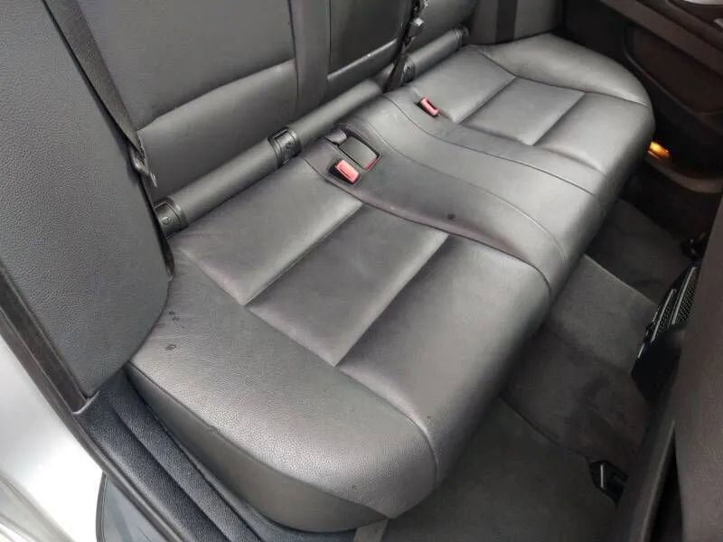 Used 2013 BMW 535i xDrive Sedan AWD/4WD image 30