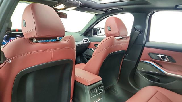 Used 2025 BMW M340i RWD image 30