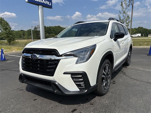 New 2025 Subaru Ascent Limited image 5