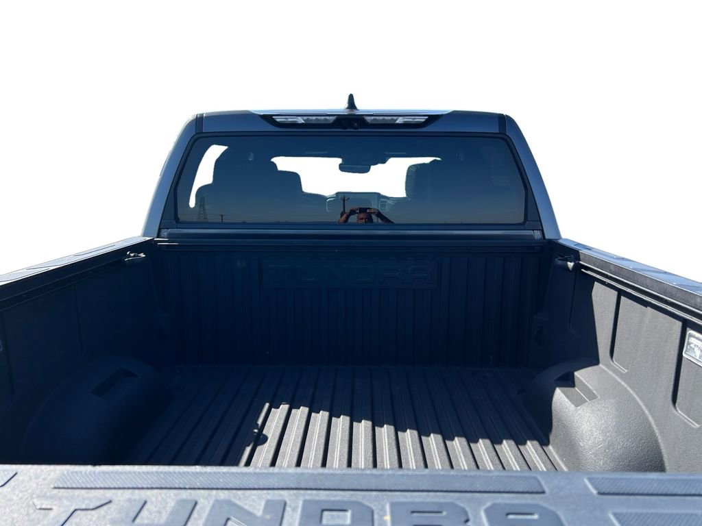 Used 2024 Toyota Tundra Platinum AWD/4WD image 19