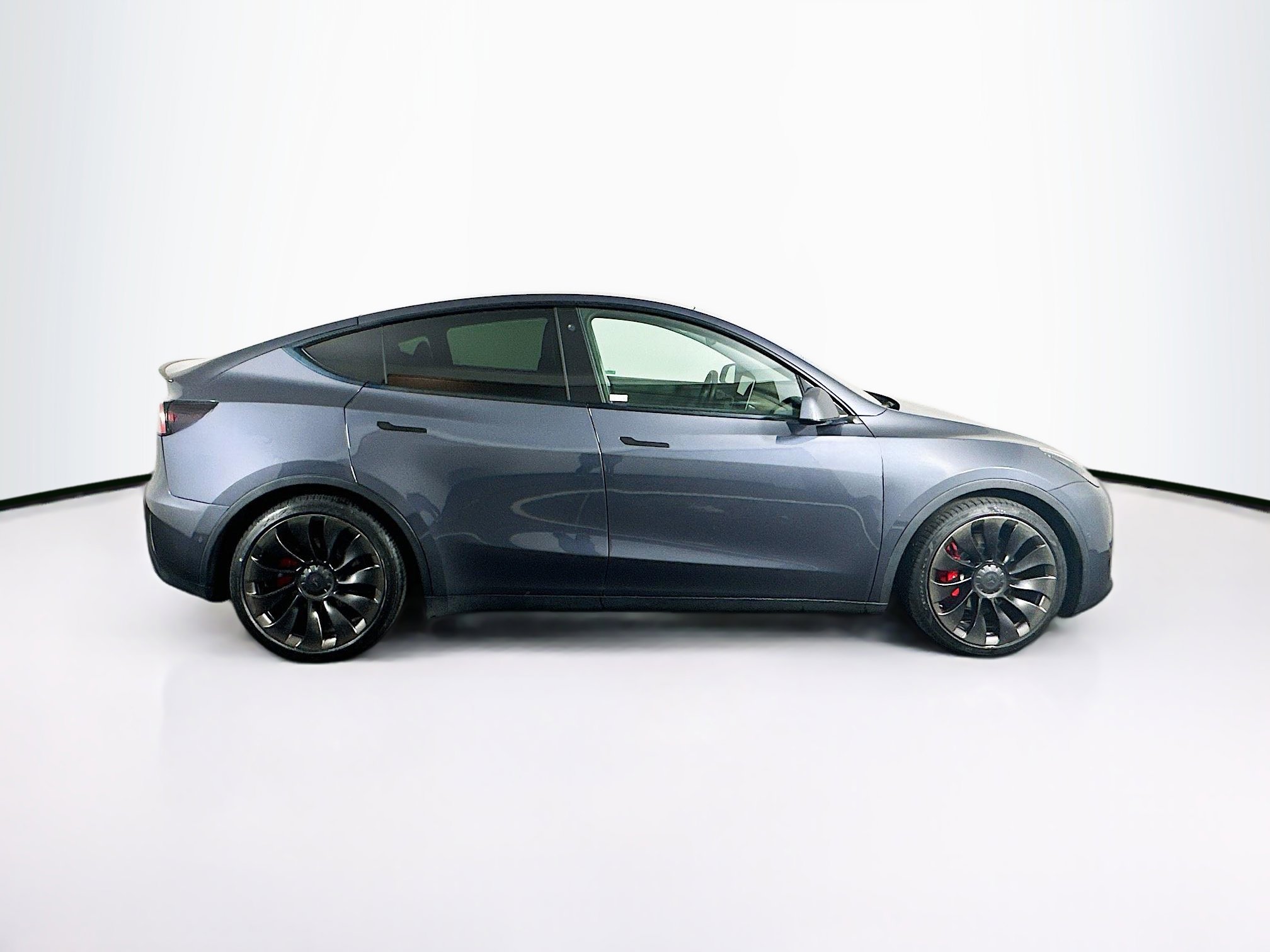 Used 2022 Tesla Model Y Performance image 10