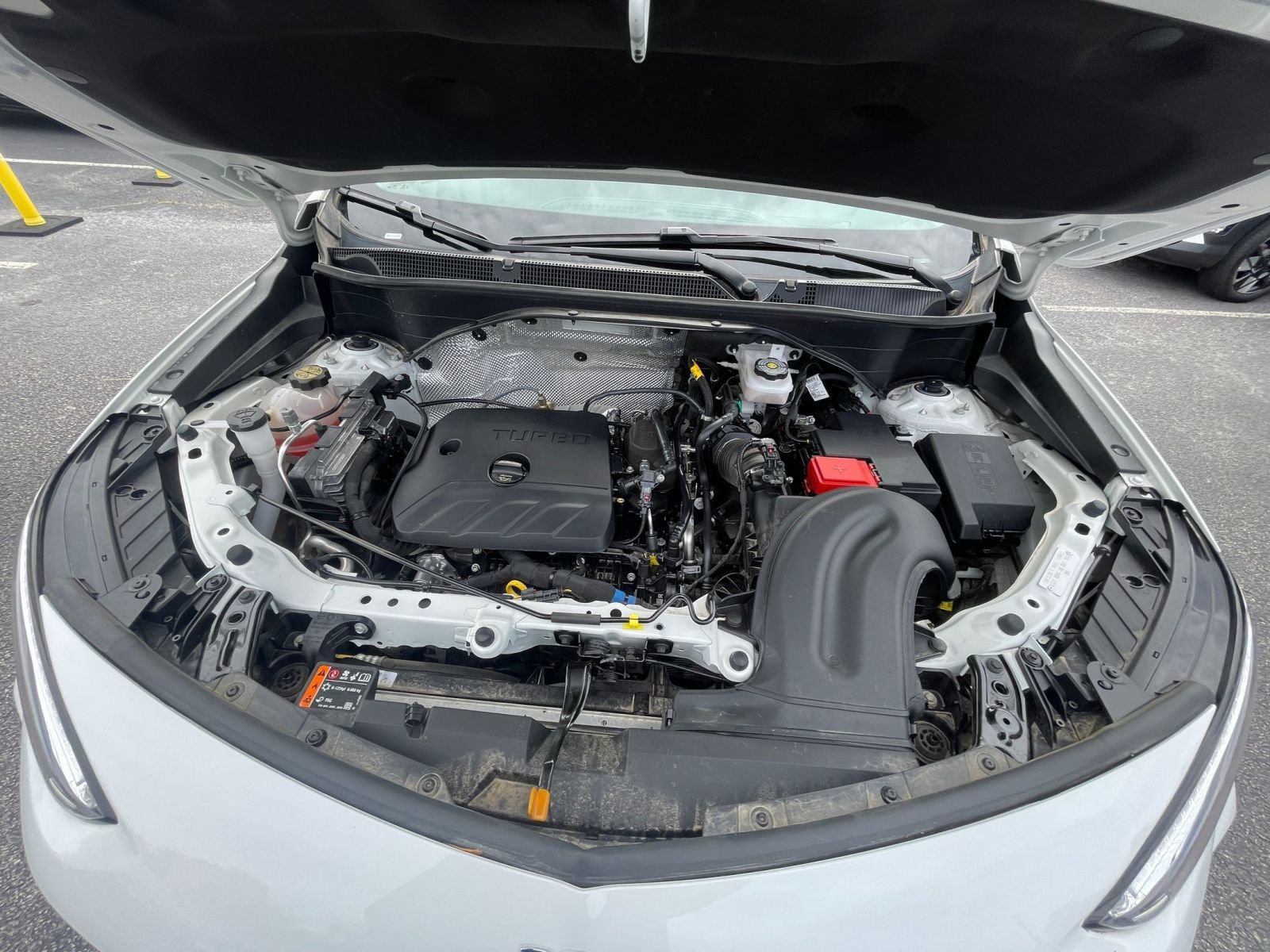 Used 2025 Buick Encore GX Preferred image 26