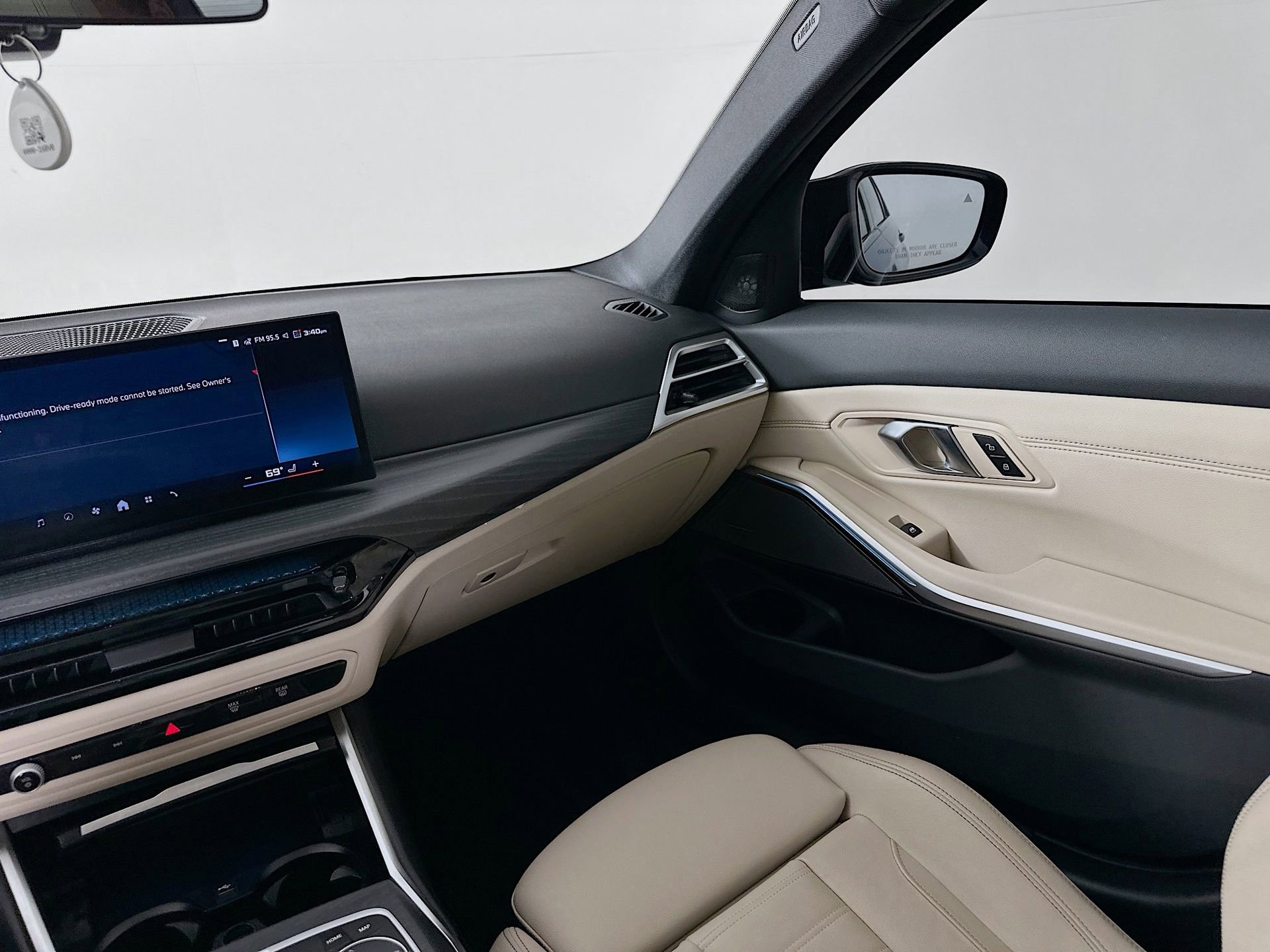 Used 2025 BMW M340i xDrive w/ Premium Package image 26