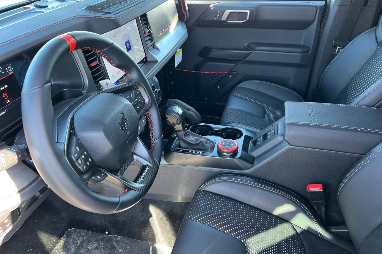 New 2025 Ford Bronco Raptor image 10