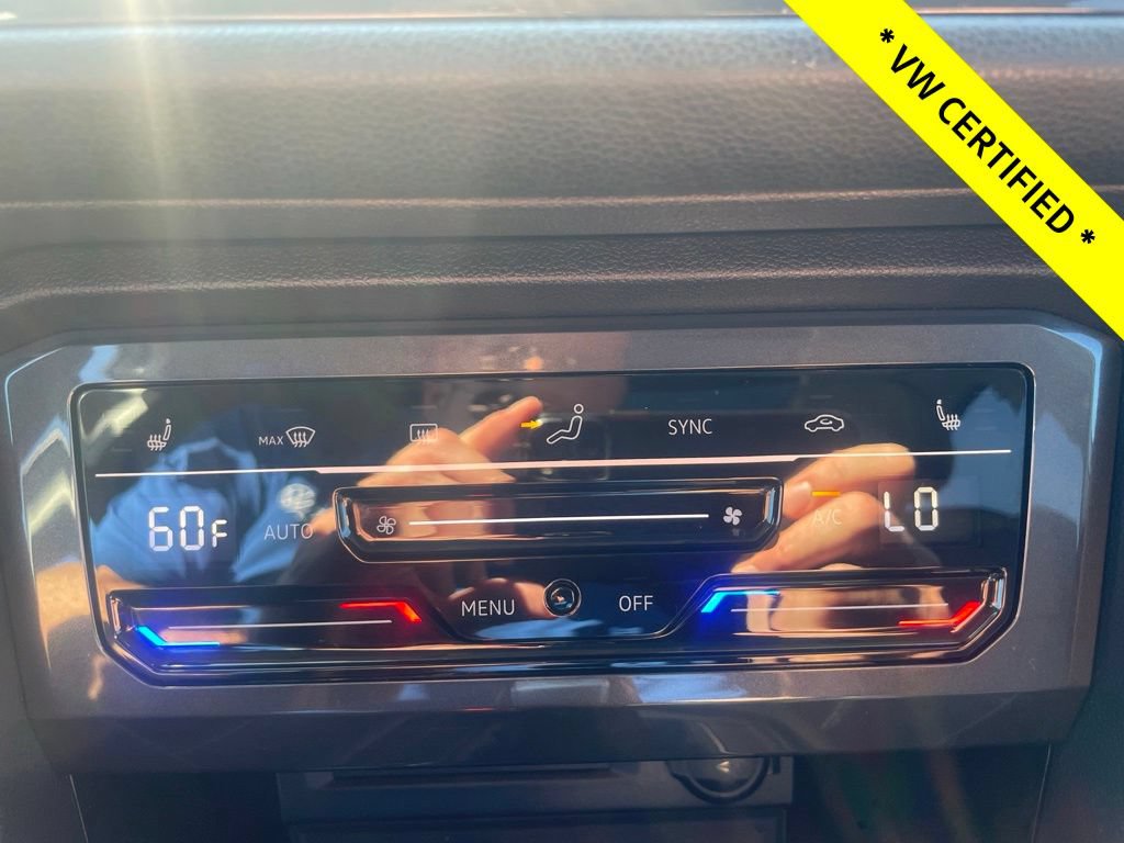 Certified 2023 Volkswagen Tiguan SE w/ Panoramic Sunroof Package AWD/4WD image 20