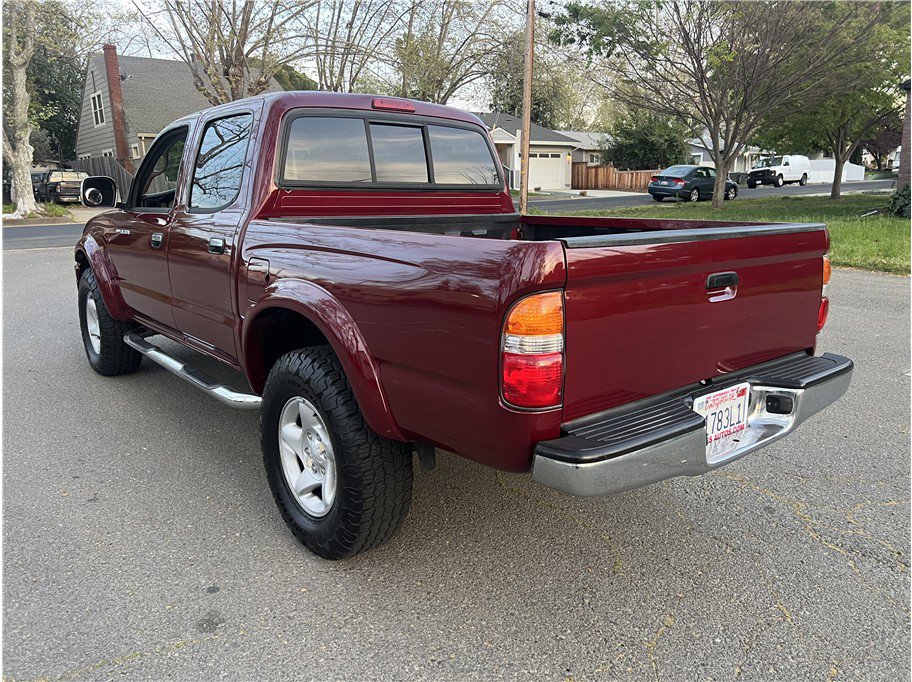 Used 2004 Toyota Tacoma PreRunner image 5