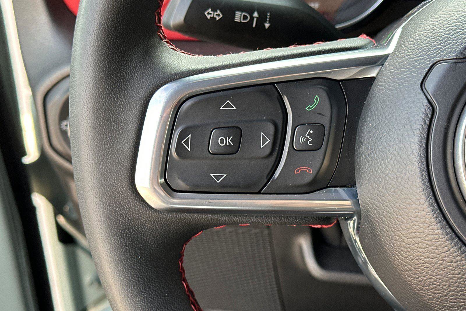 Used 2023 Jeep Wrangler Unlimited Rubicon 4xe image 27