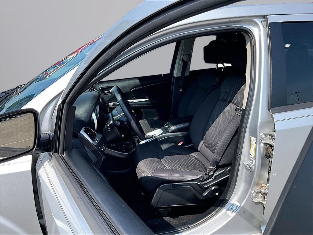 Used 2013 Dodge Journey American Value Package w/ Flexible Seating Group FWD image 26