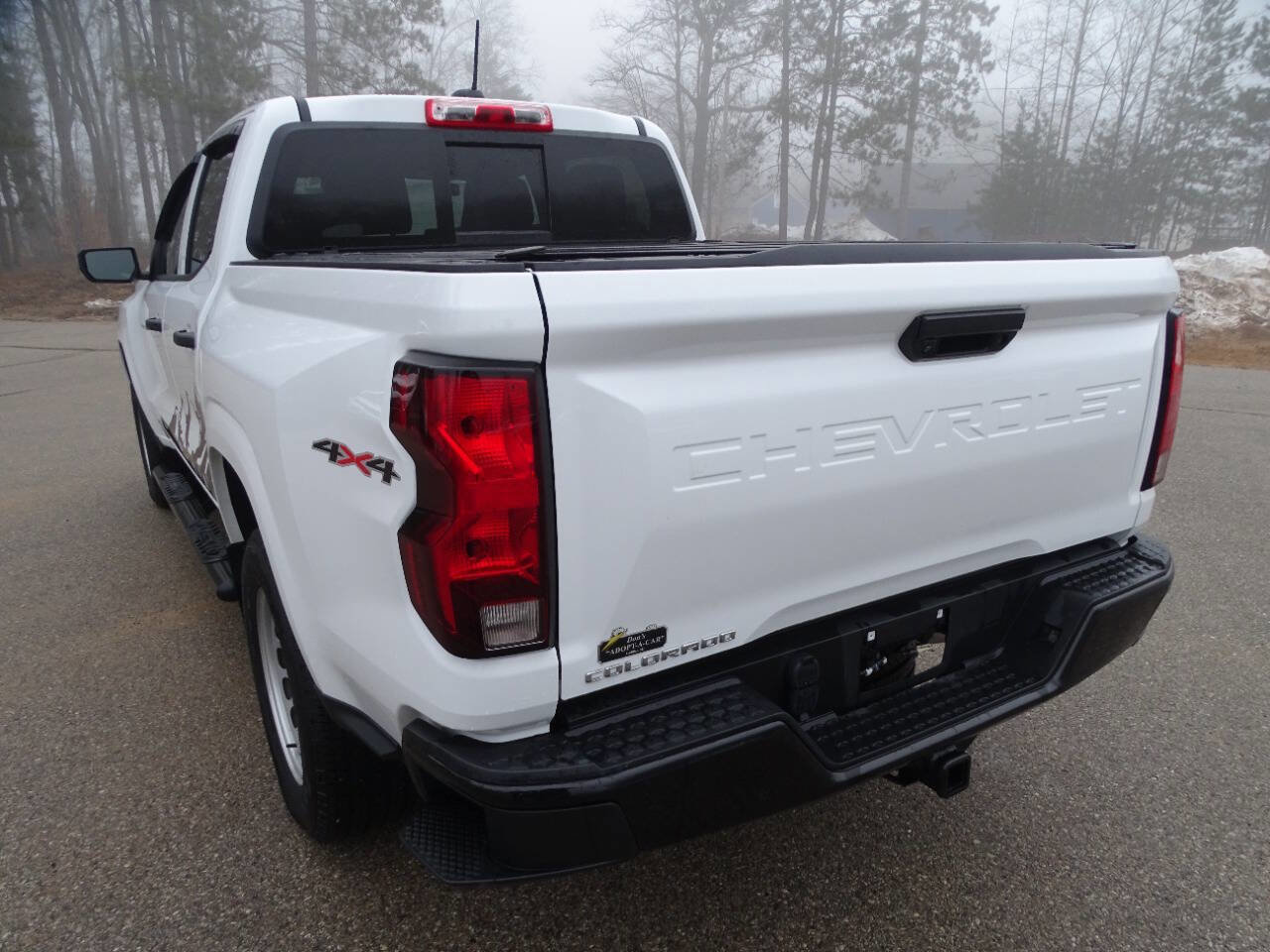 Used 2024 Chevrolet Colorado W/T w/ WT Convenience Package II image 6