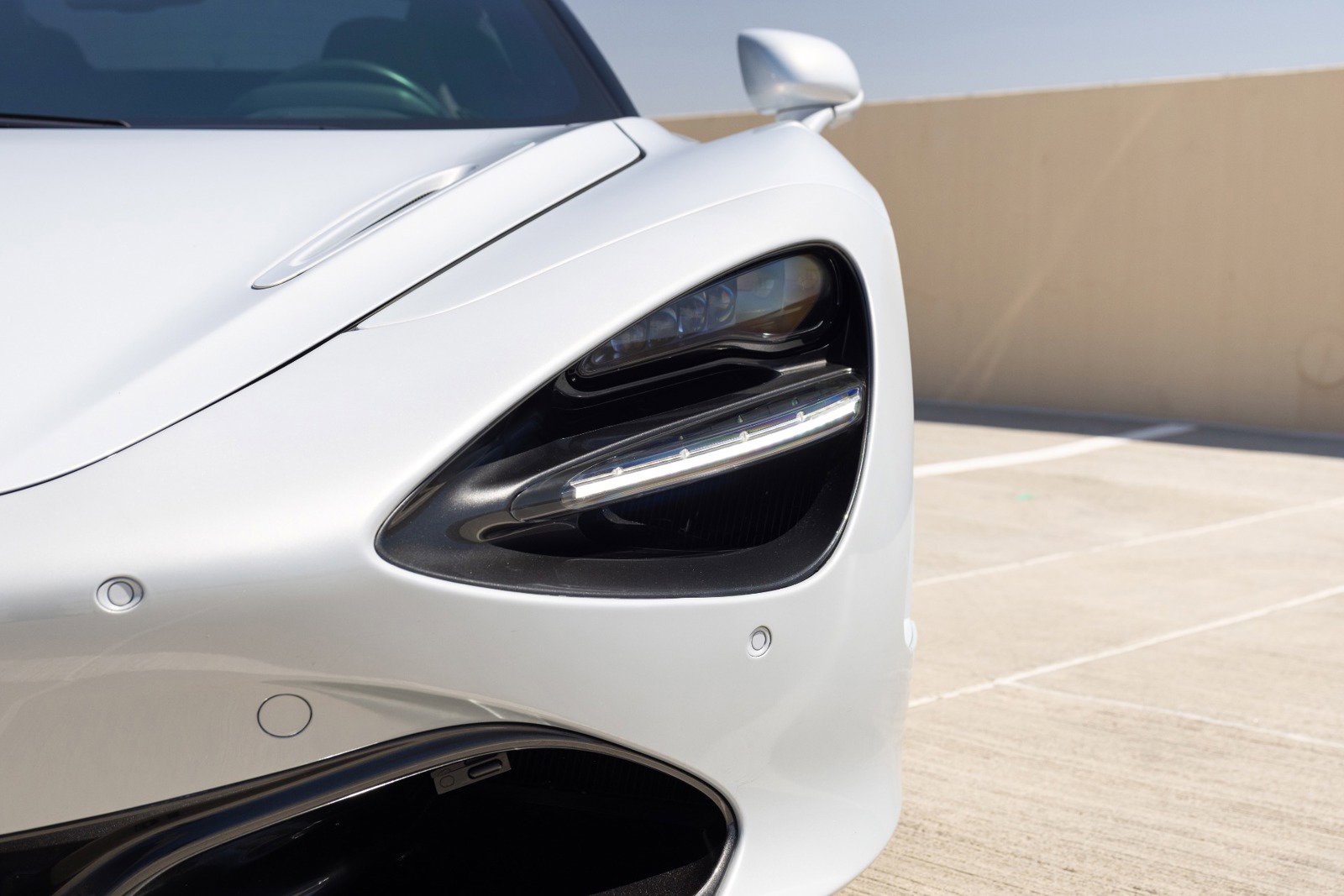 Used 2020 McLaren 720S Performance RWD image 28