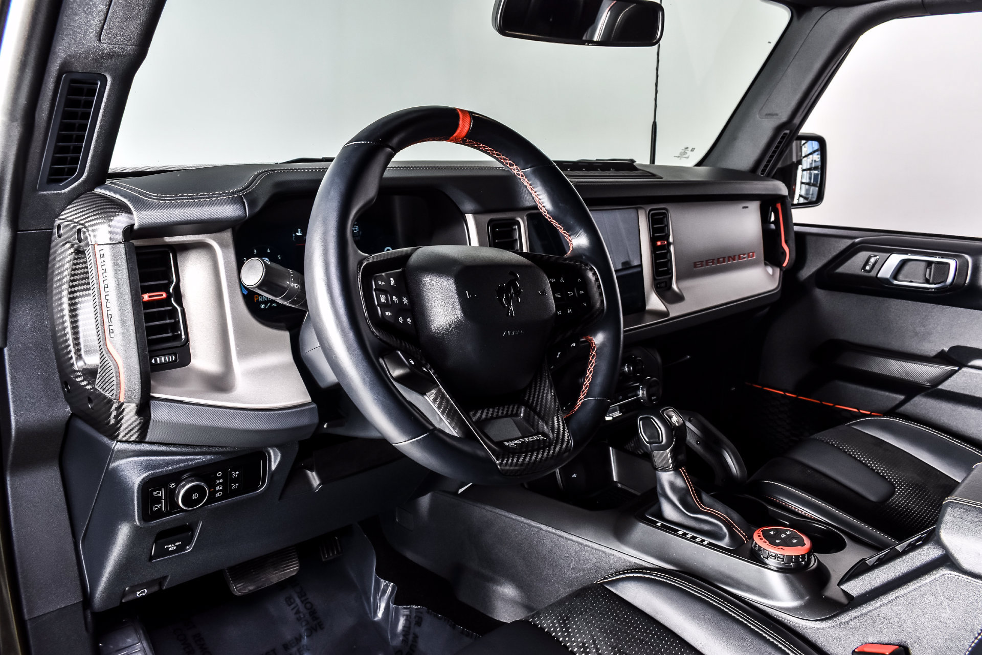 Used 2024 Ford Bronco Raptor w/ Interior Carbon Fiber Pack 6 AWD/4WD image 15