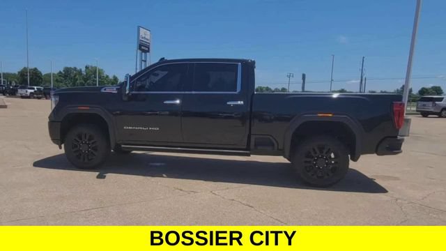 Certified 2023 GMC Sierra 3500 Denali w/ Denali Black Diamond Edition AWD/4WD image 5