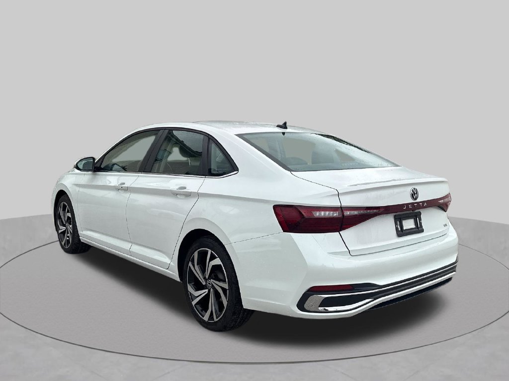 Used 2025 Volkswagen Jetta SEL FWD image 35