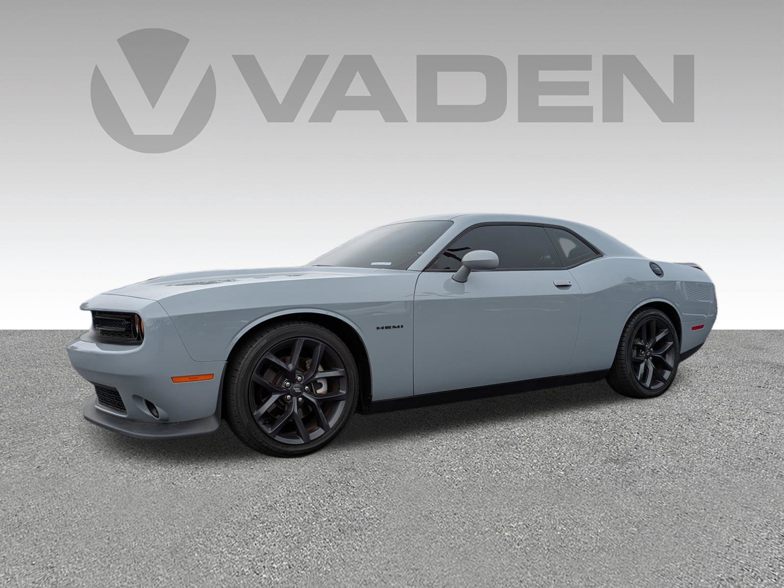 Used 2021 Dodge Challenger R/T w/ Plus Package image 2