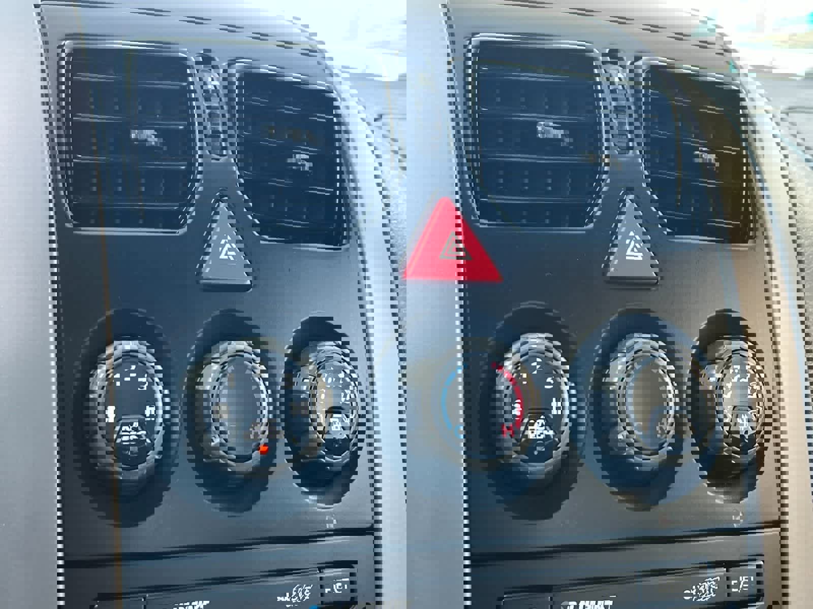 Used 2006 Pontiac GTO image 18