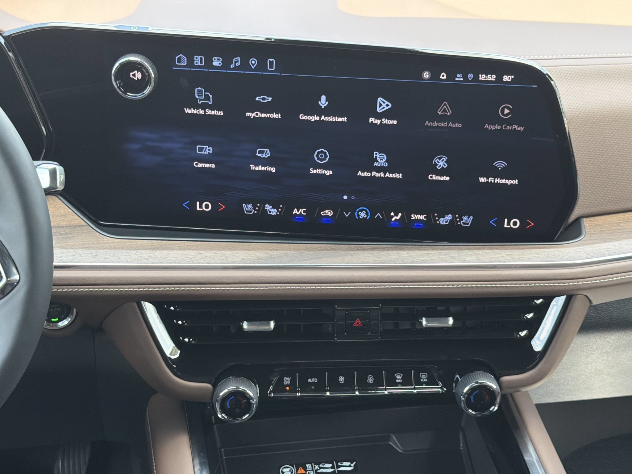 New 2026 Chevrolet Suburban High Country w/ Sun And Tow Package RWD image 4