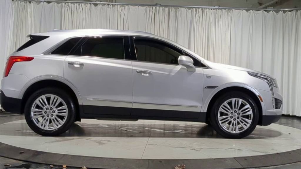 Used 2019 Cadillac XT5 Premium Luxury image 11