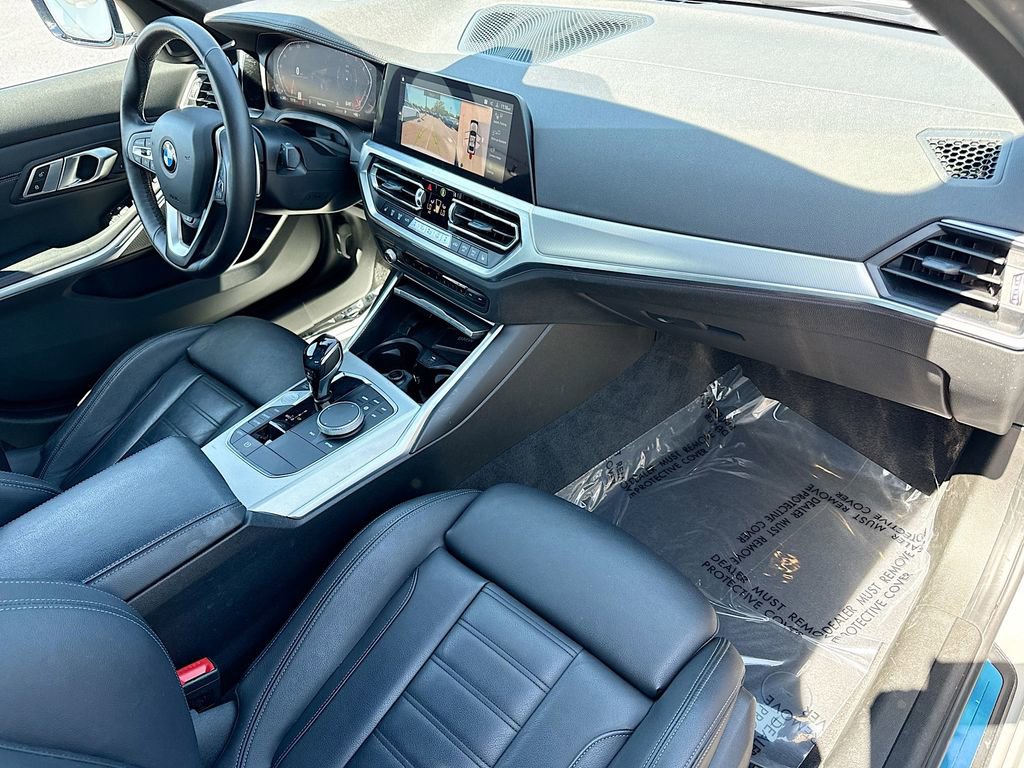 Used 2019 BMW 330i Sedan w/ Premium Package image 13