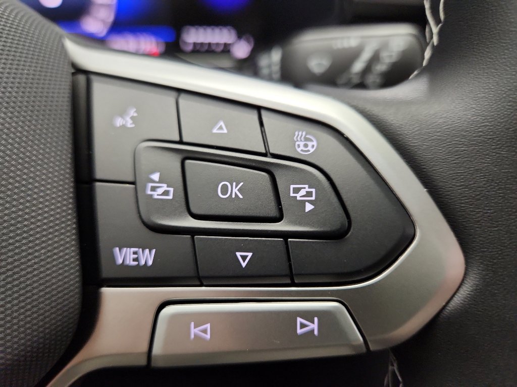 New 2026 Volkswagen Taos S image 13