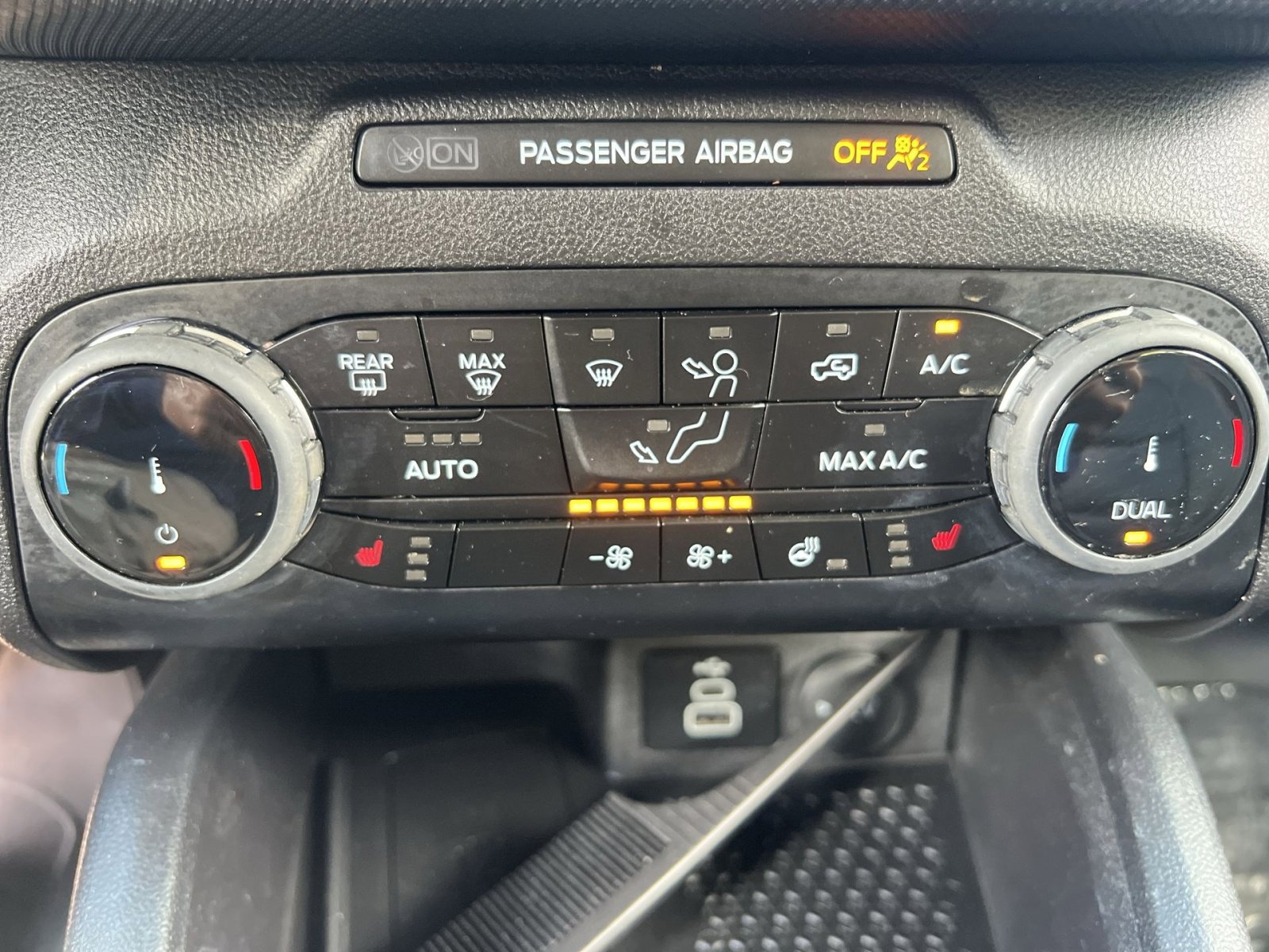 Used 2024 Ford Bronco Sport Outer Banks w/ Tech Package AWD/4WD image 37