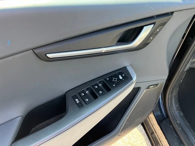 Used 2023 Kia EV6 Wind w/ Wind Technology Package AWD/4WD image 16
