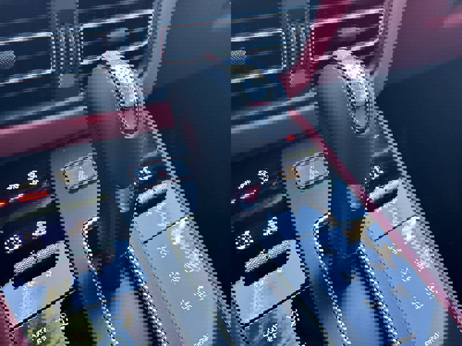 New 2026 Porsche Macan S AWD/4WD image 25