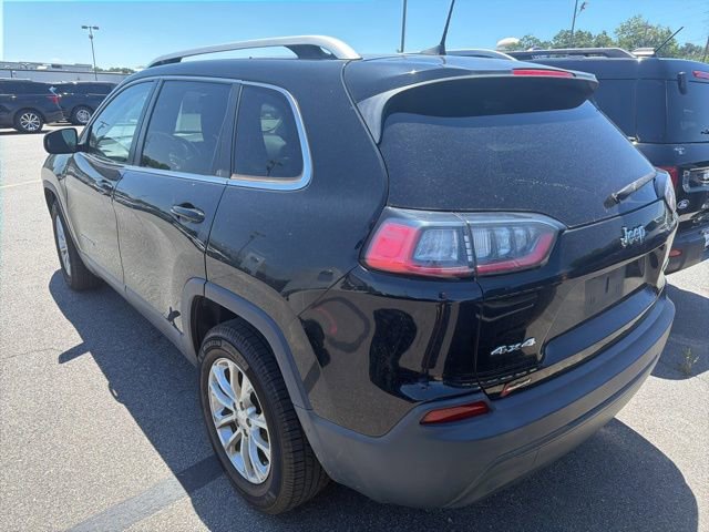 Used 2019 Jeep Cherokee Latitude w/ Popular Appearance Group AWD/4WD image 4