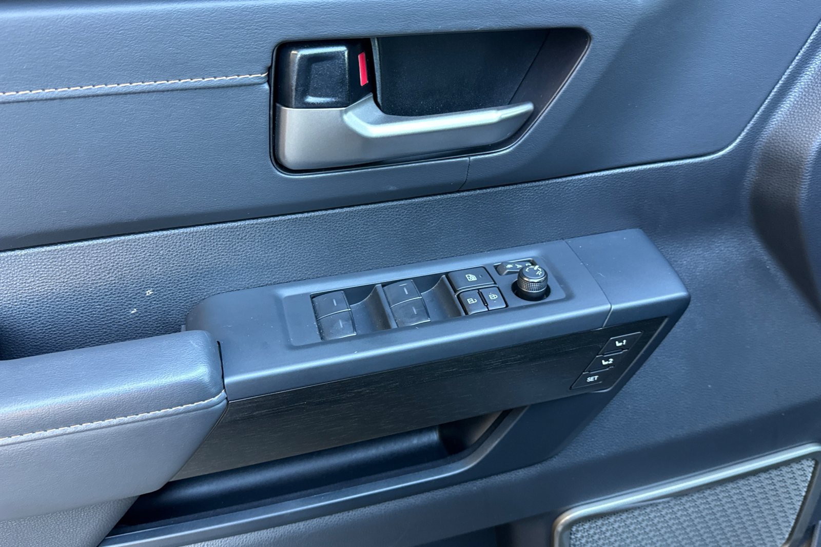 Certified 2026 Toyota Sequoia Capstone AWD/4WD image 14
