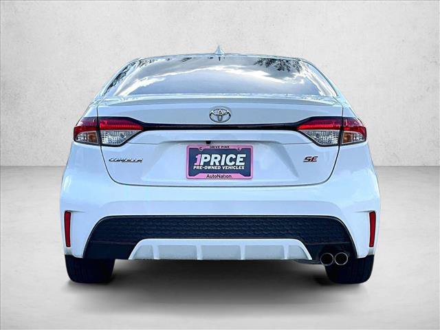 Used 2022 Toyota Corolla SE FWD image 4