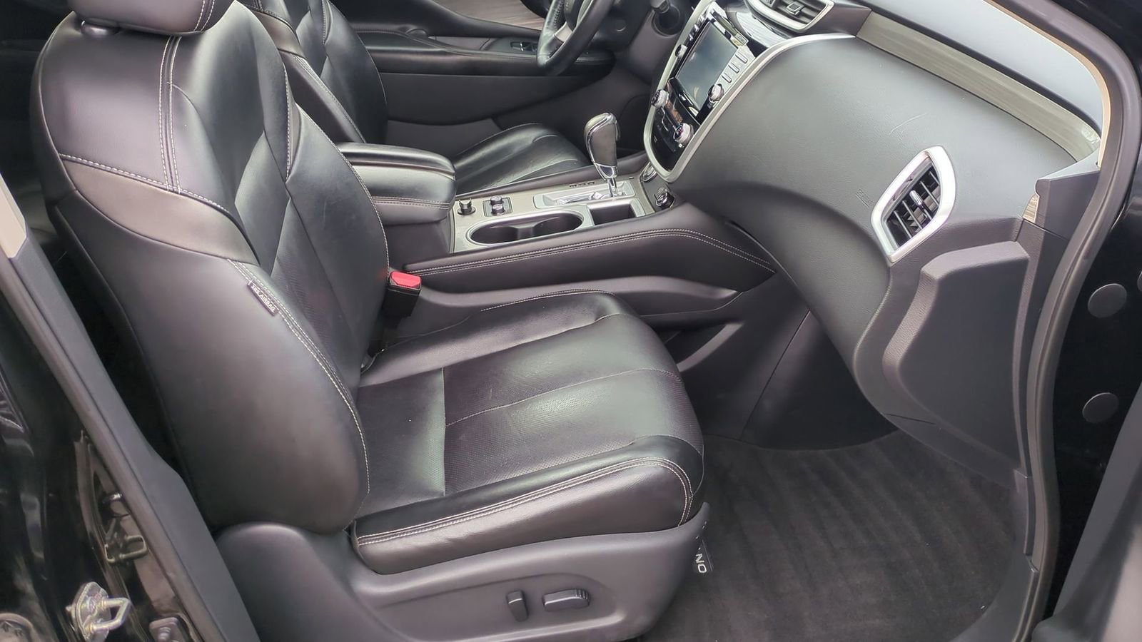 Used 2018 Nissan Murano Platinum image 19