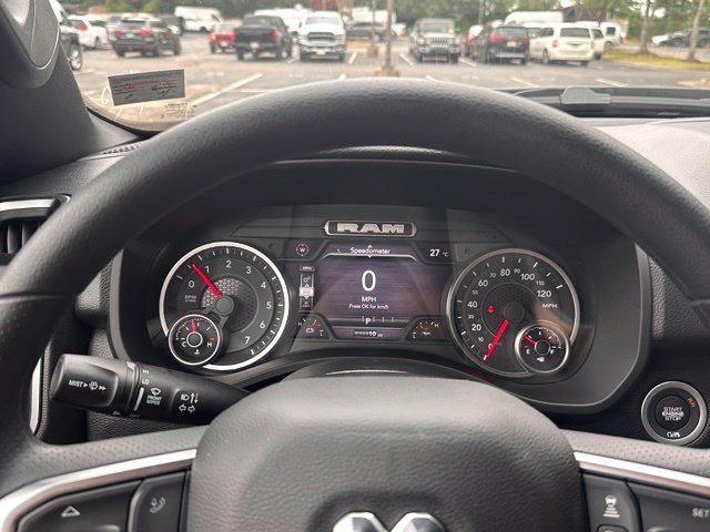 New 2026 RAM 1500 Express AWD/4WD image 21