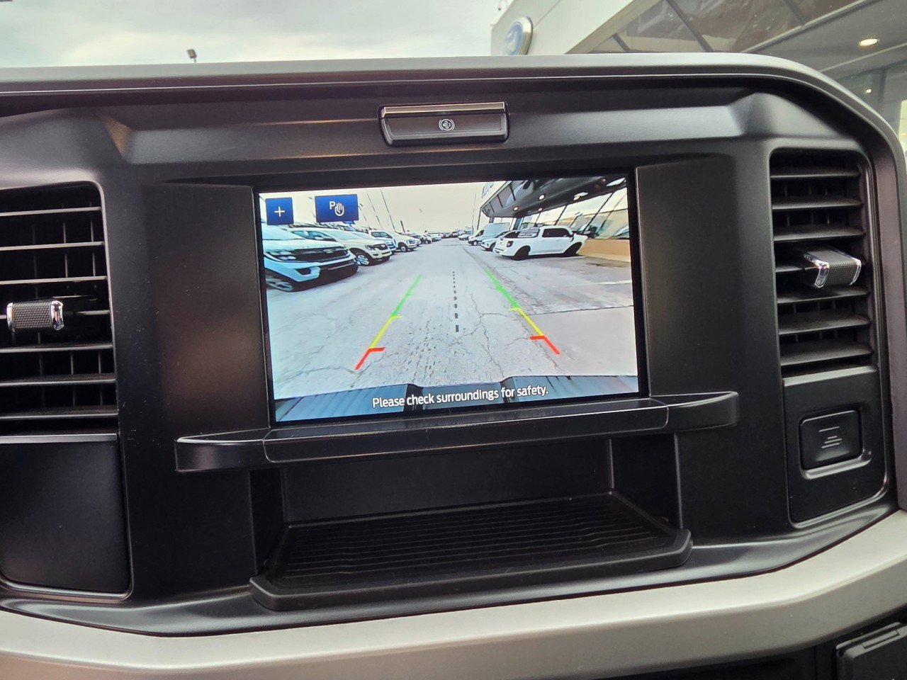 Used 2025 Ford F350 XLT image 30