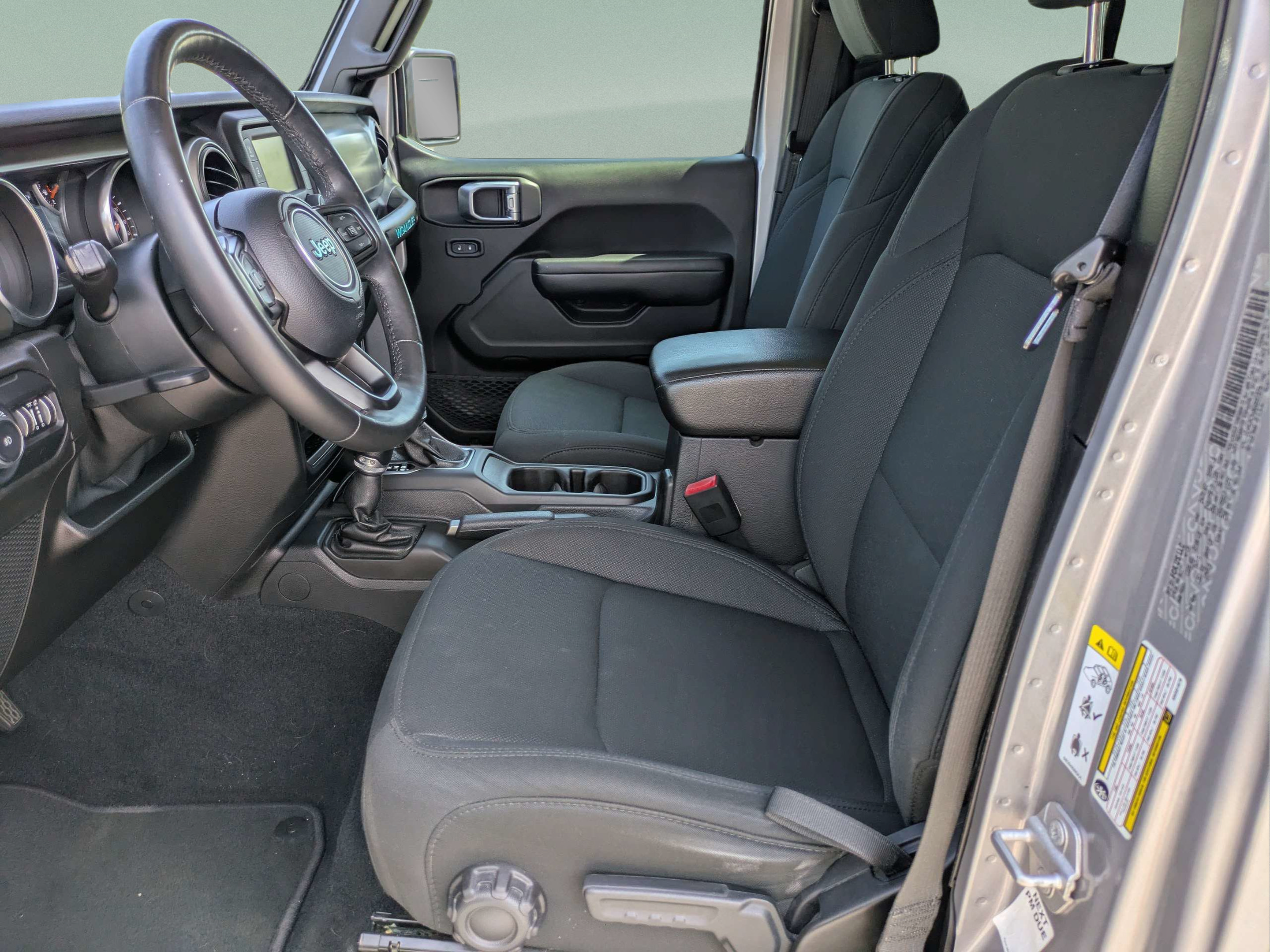 Used 2019 Jeep Wrangler Unlimited Sport S AWD/4WD image 19