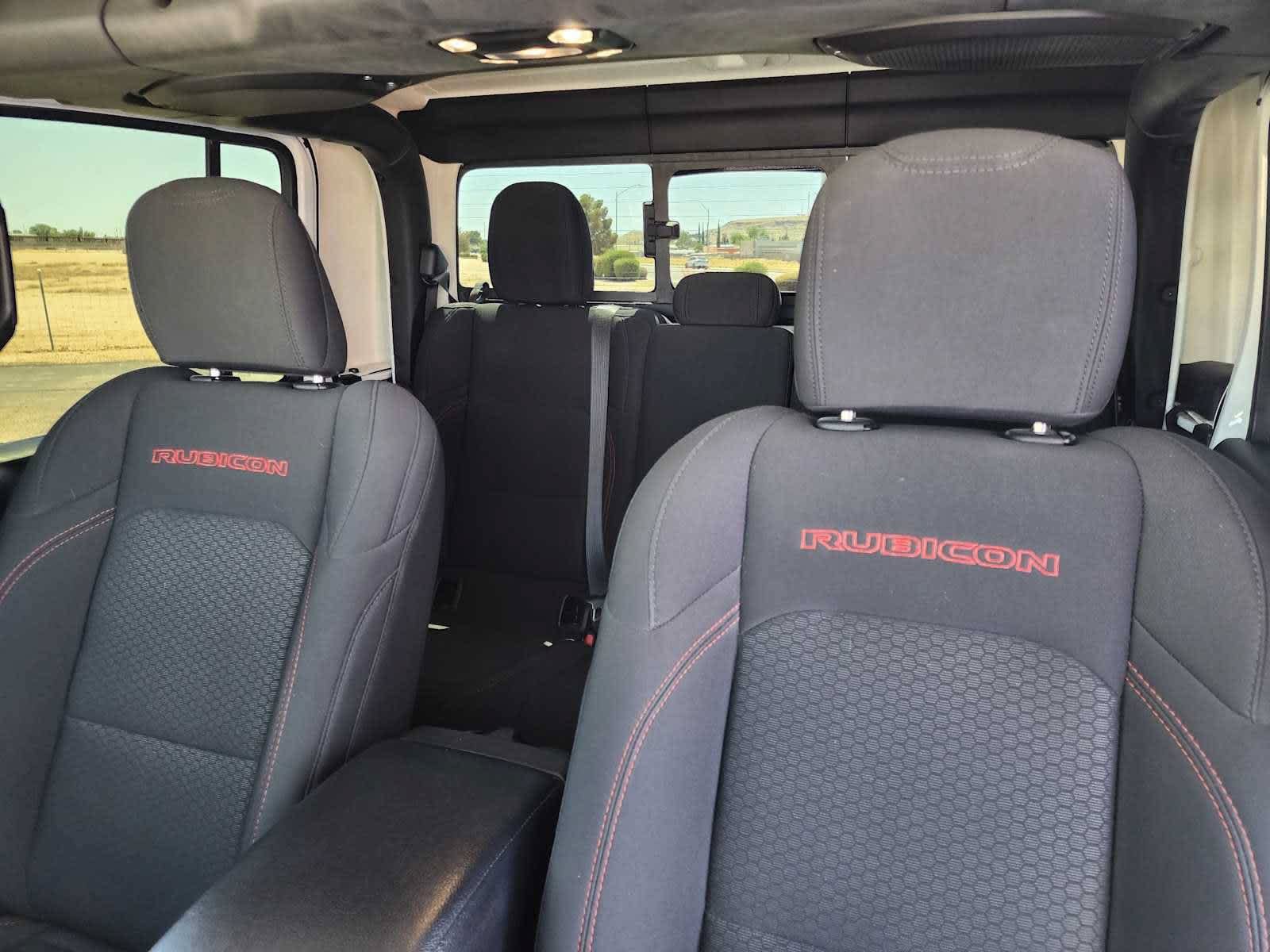 Used 2021 Jeep Gladiator Rubicon AWD/4WD image 19