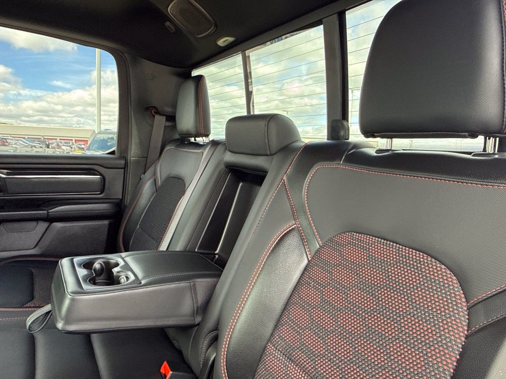 Used 2022 RAM 1500 Big Horn AWD/4WD image 30