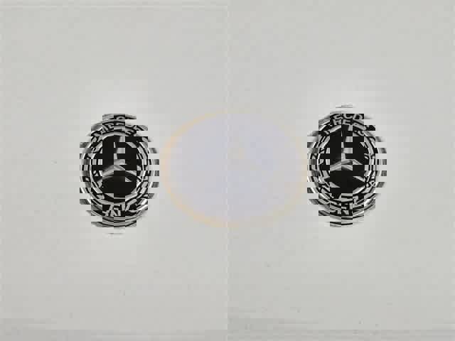 Used 2025 Mercedes-Benz GLC 350e GLC 350e image 11