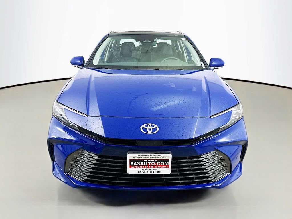 Used 2025 Toyota Camry XLE w/ Premium Package image 2