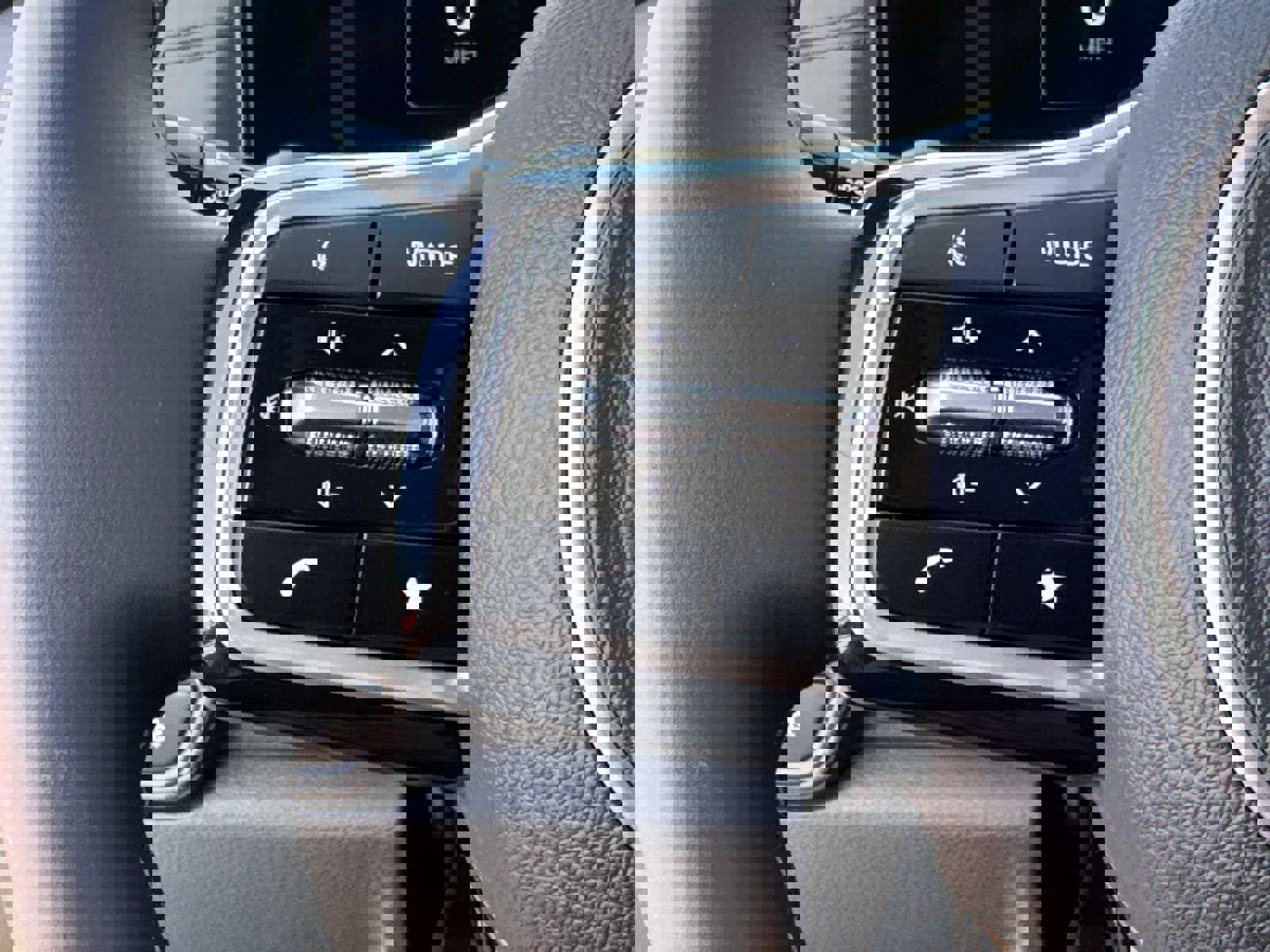 New 2026 Kia Carnival SX image 32