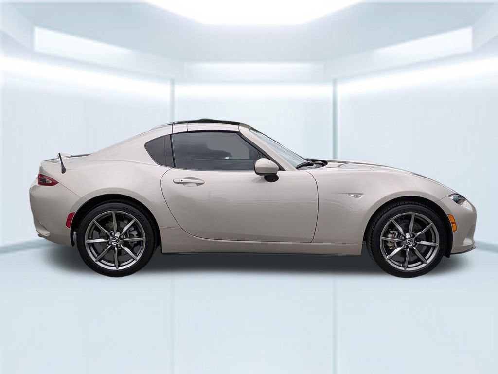 Used 2022 MAZDA MX-5 Miata RF Grand Touring RWD image 6