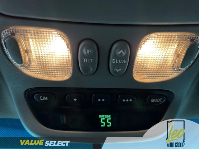 Used 2006 Toyota Sequoia SR5 AWD/4WD image 12