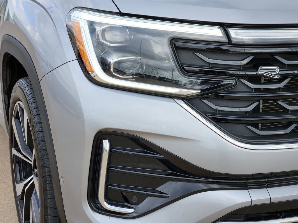 Used 2024 Volkswagen Atlas SEL Premium R-Line AWD/4WD image 11